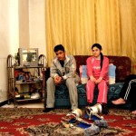 Damas 10 - J. and his daughter were shot: their body is still riddled with bullets. They will never go back to Iraq. The young girl, deeply marked by what she went through, can walk only with the help of her splints.